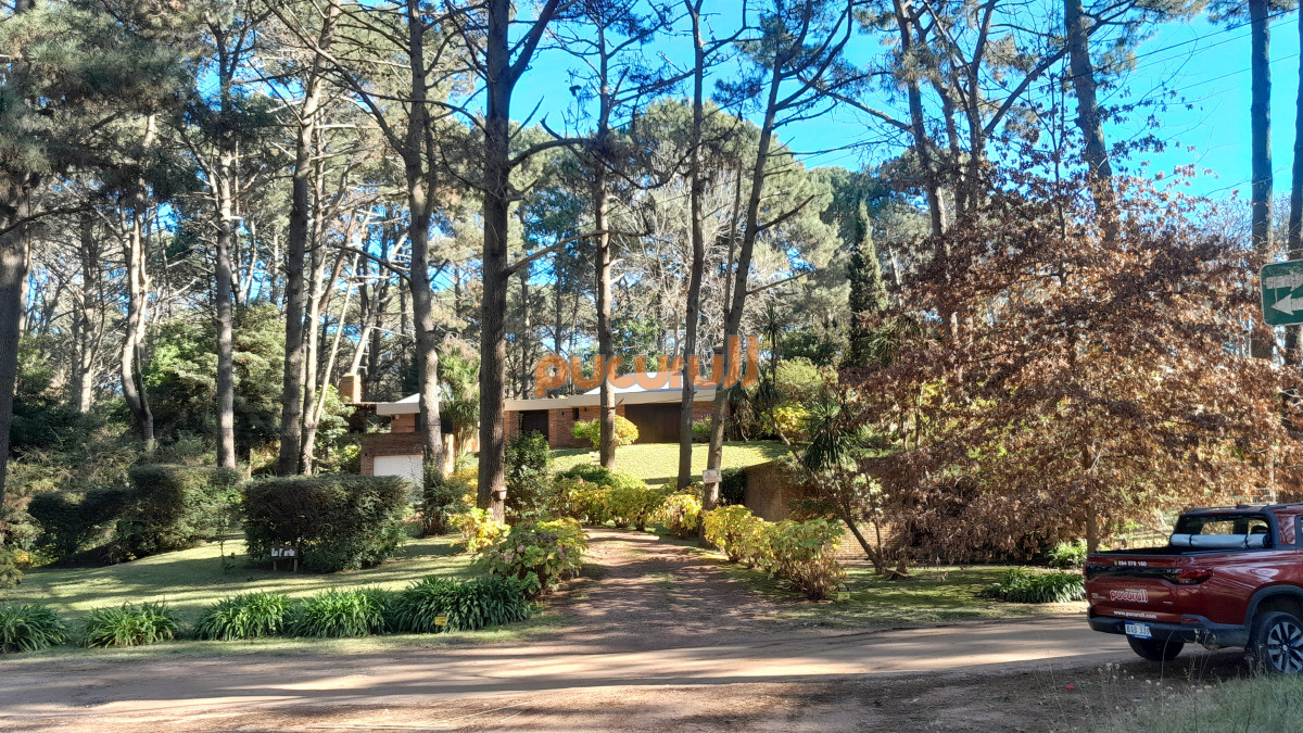 Club del Lago - GoPunta - Portal Inmobiliario de Punta del Este - Maldonado