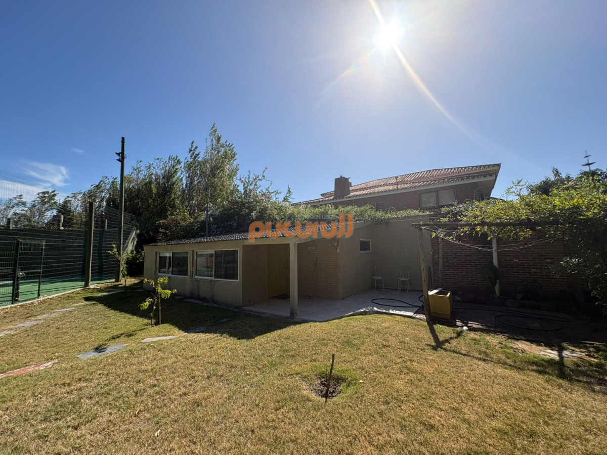 Casa ID.195 - A pasos de la playa!