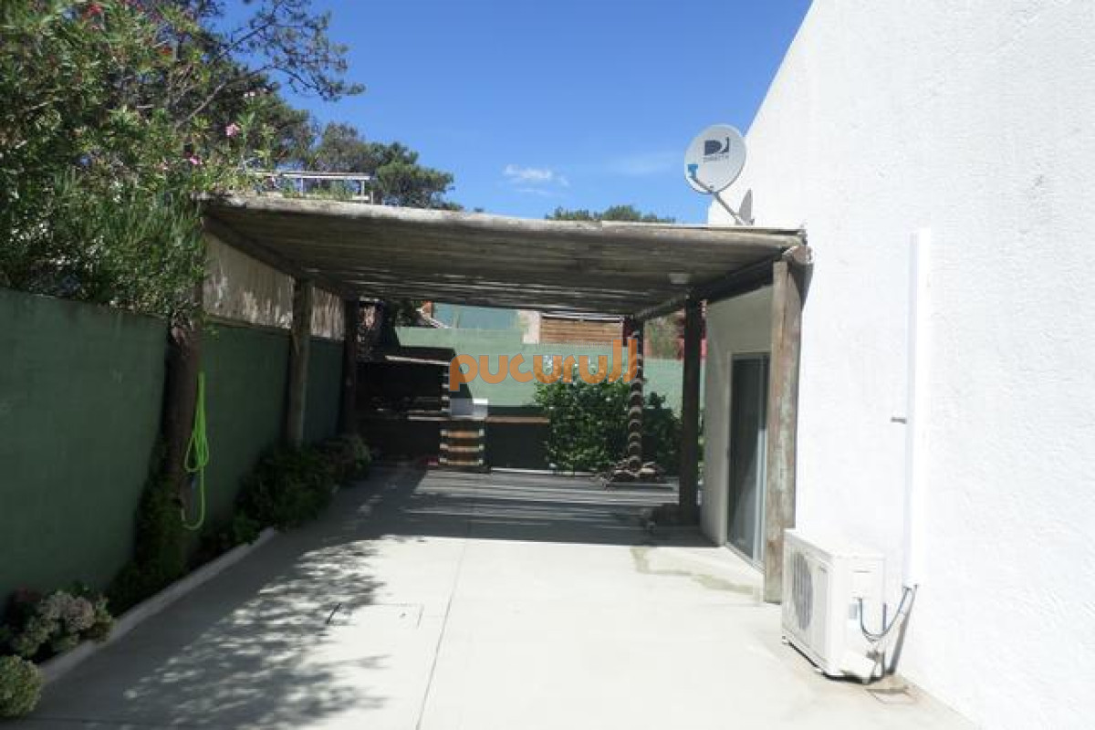 Casa ID.468 - Oportunidad en Ocean Park!!