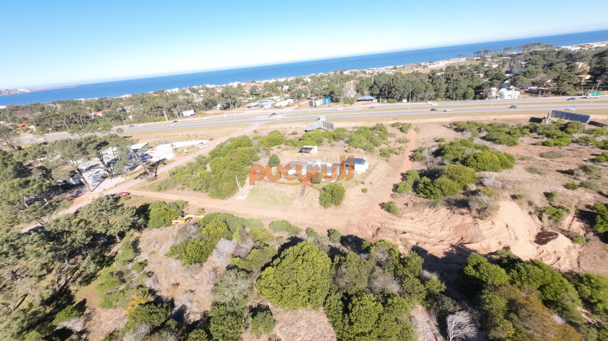 Casa ID.1937 - Casa en Punta Ballena, Club del Lago