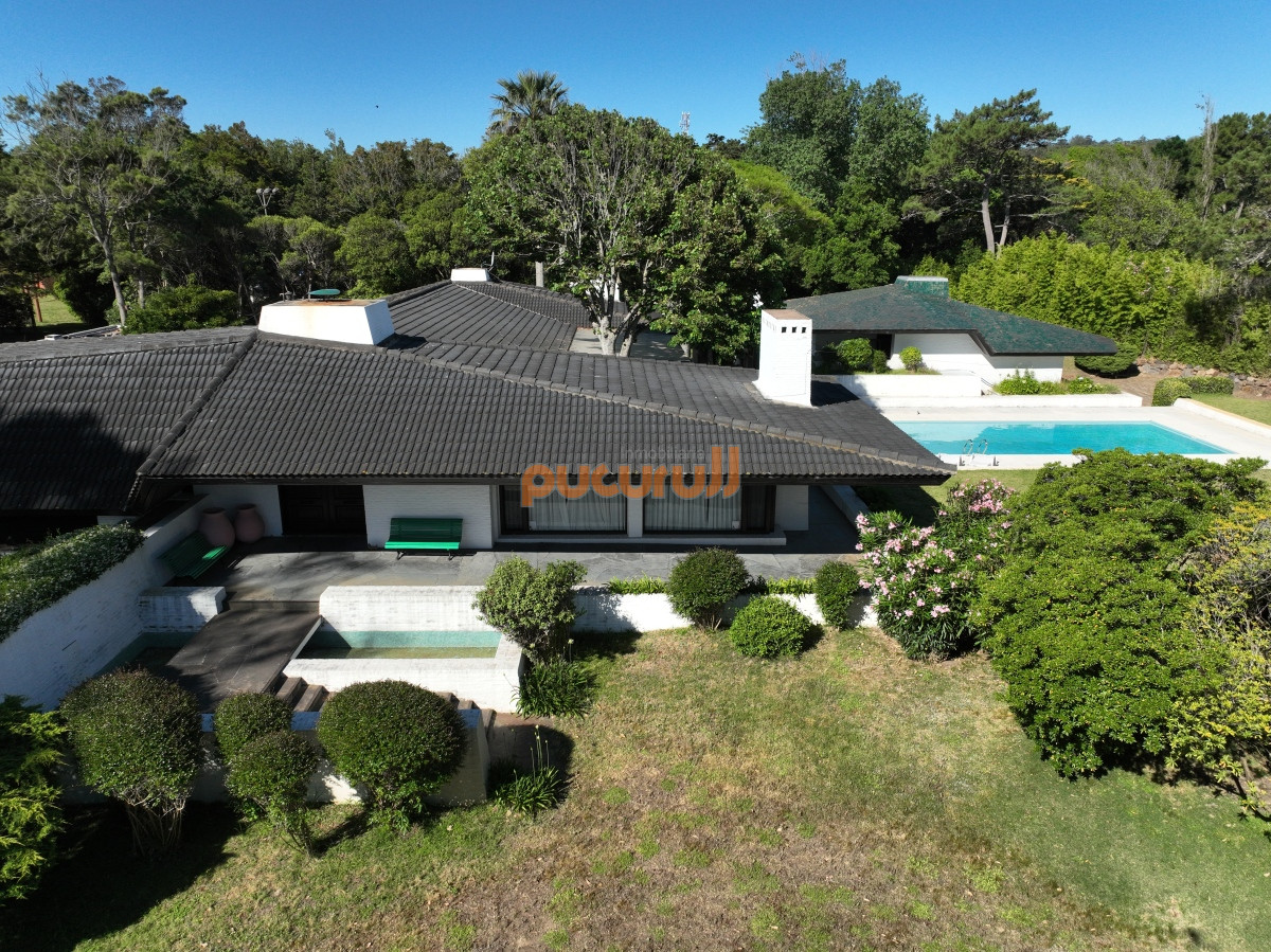Casa ID.1655 - Venta Casa 6 suites en Punta Ballena