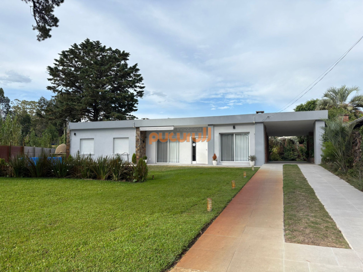 Casa ID.182 - Solanas oportunidad!!