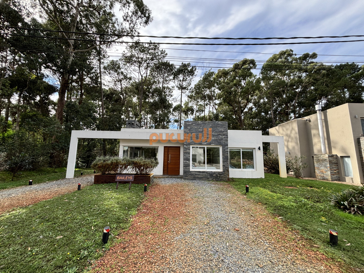 Complejo Solanas - GoPunta - Portal Inmobiliario de Punta del Este - Maldonado