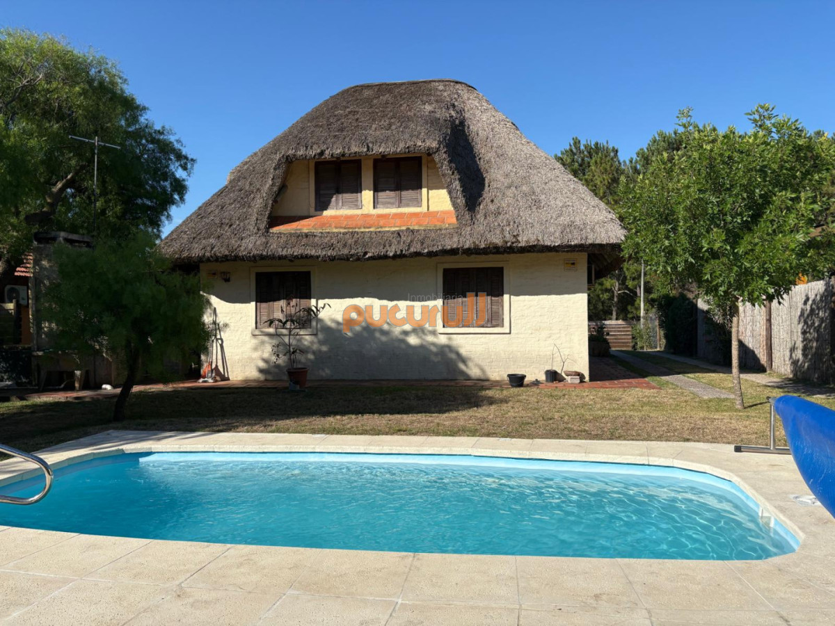 Casa ID.252 - Oportunidad Tio Tom!!