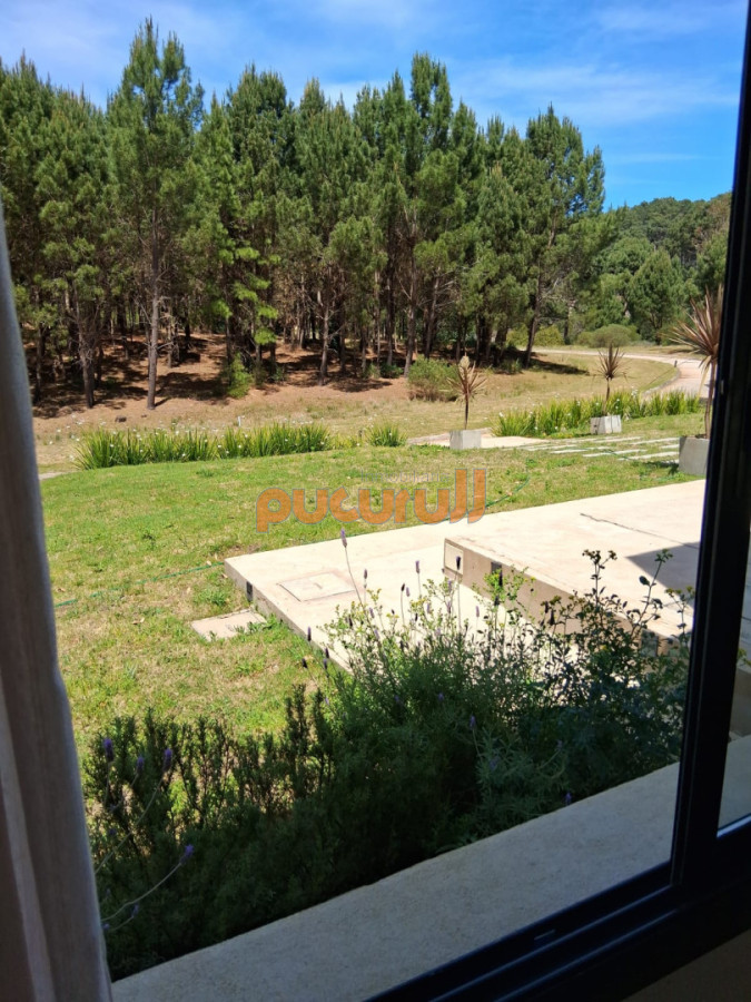 Casa ID.2354 - Excelente entorno!