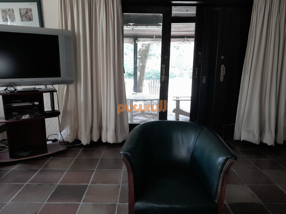 Casa ID.37 - Vende en exclusividad!!