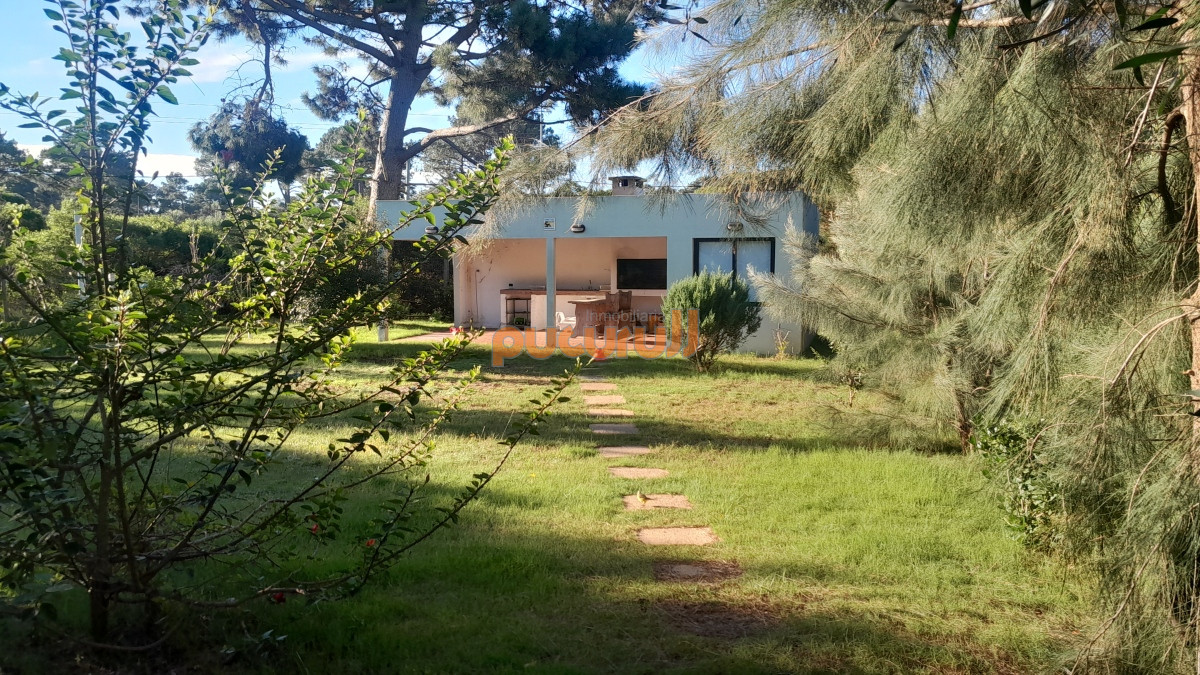 Casa ID.1741 - Oportunidad en Tío Tom!!