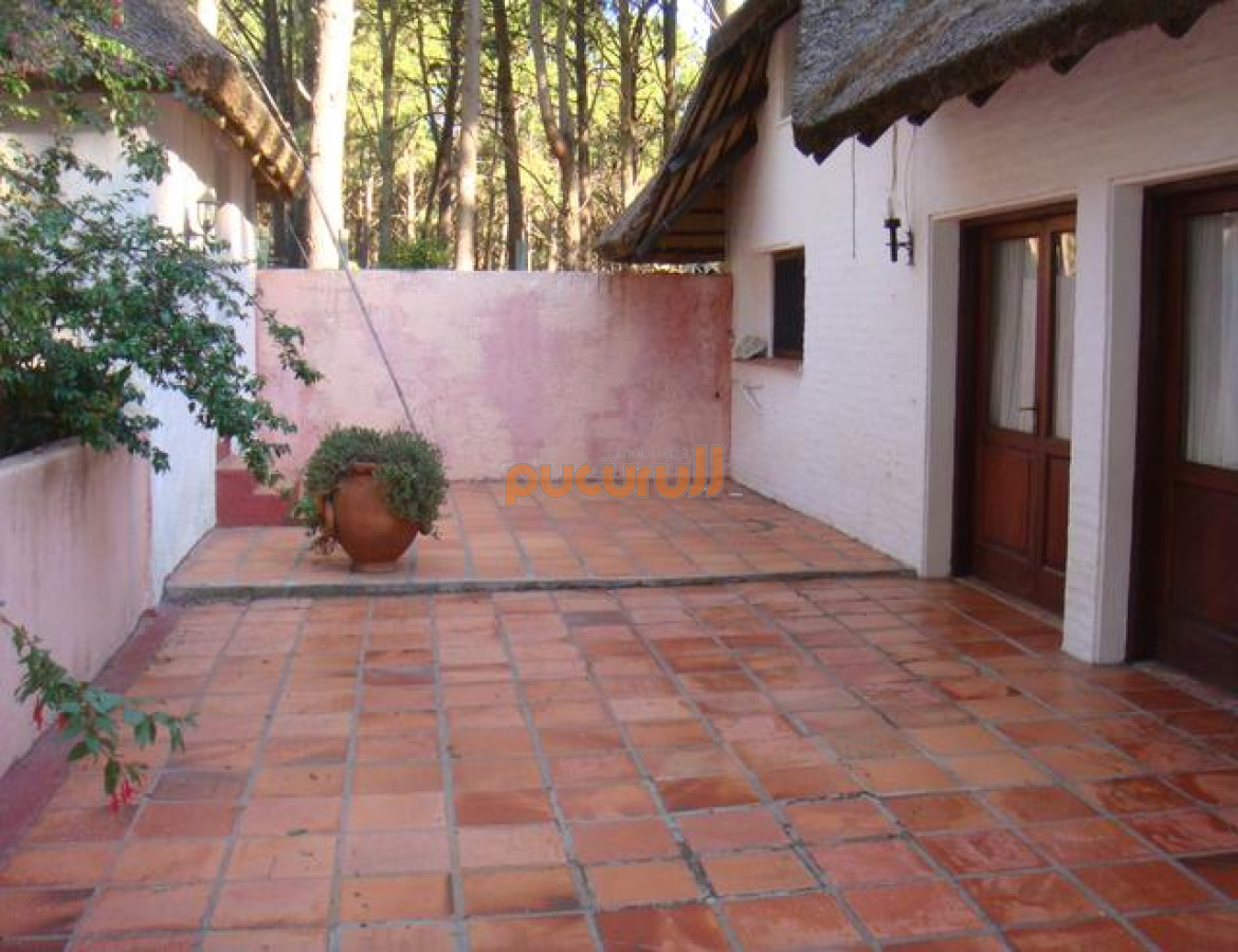 Casa ID.1702 - Casa en Punta Ballena, Club del Lago
