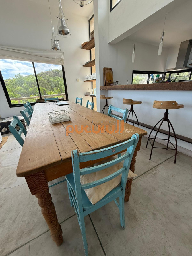 Casa ID.1976 - En lugar tranquilo. 