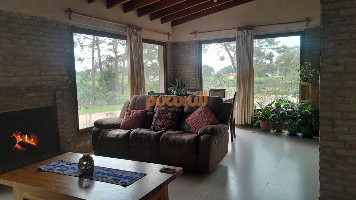 Casa ID.1257 - Club del Lago. Oportunidad!!