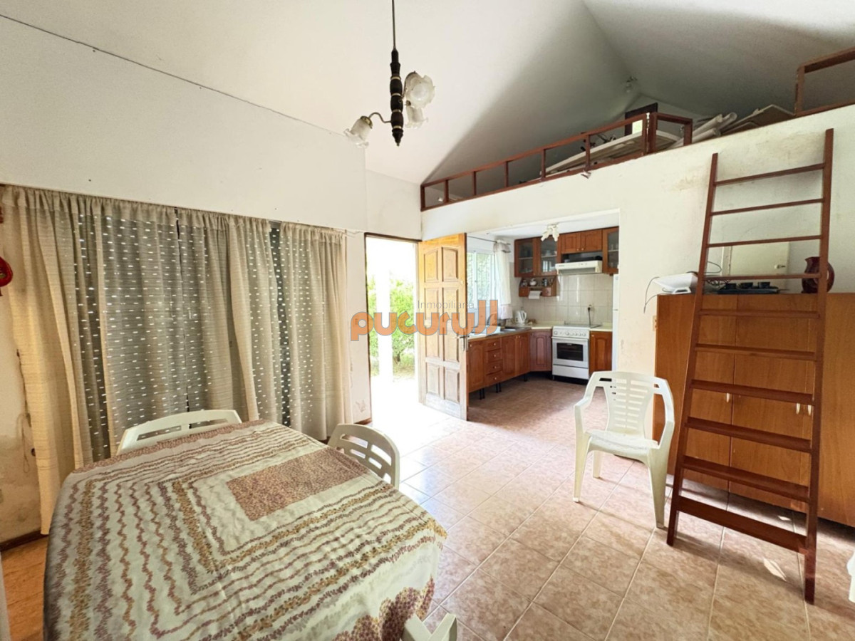 Casa ID.1662 - Gran terreno en muy buena ubicación y entorno!