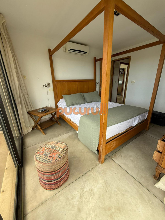 Casa ID.1976 - En lugar tranquilo. 