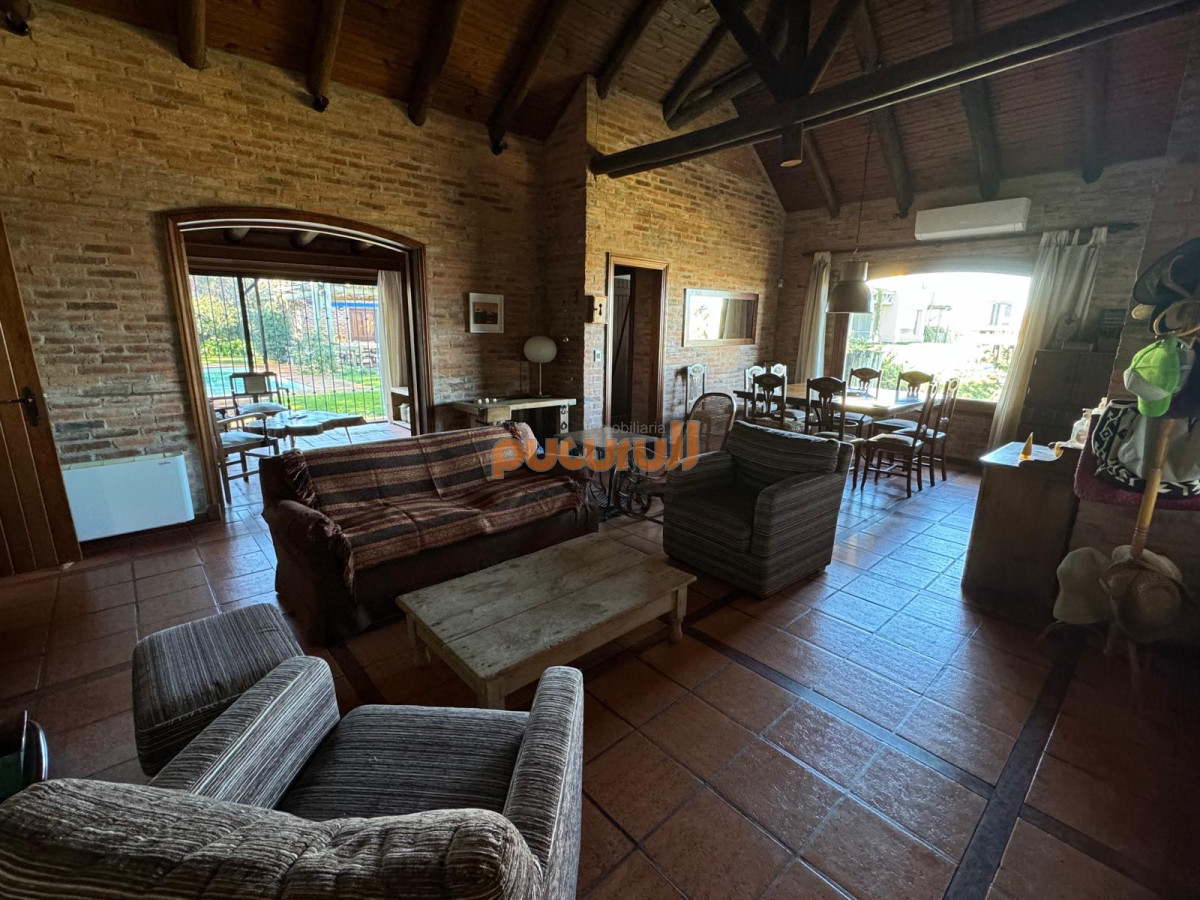Tio Tom - GoPunta - Portal Inmobiliario de Punta del Este - Maldonado