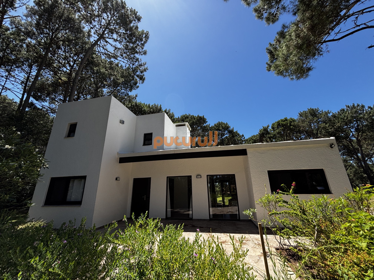 Club del Lago - GoPunta - Portal Inmobiliario de Punta del Este - Maldonado