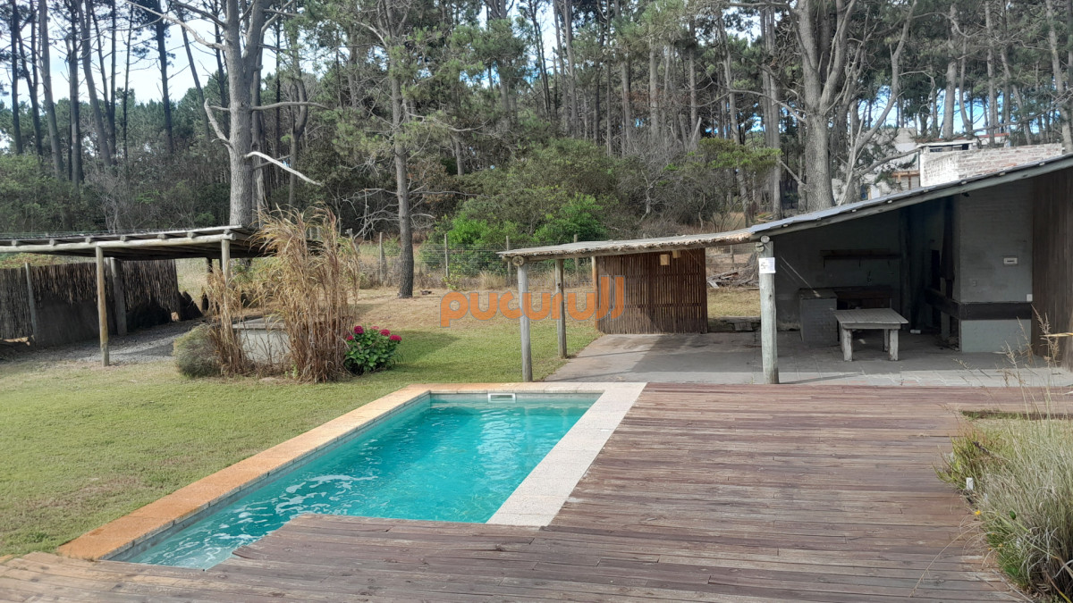 Casa ID.1983 - Excelente Ubicacion!!!