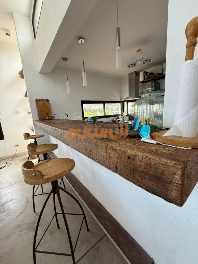 Casa ID.1976 - En lugar tranquilo. 