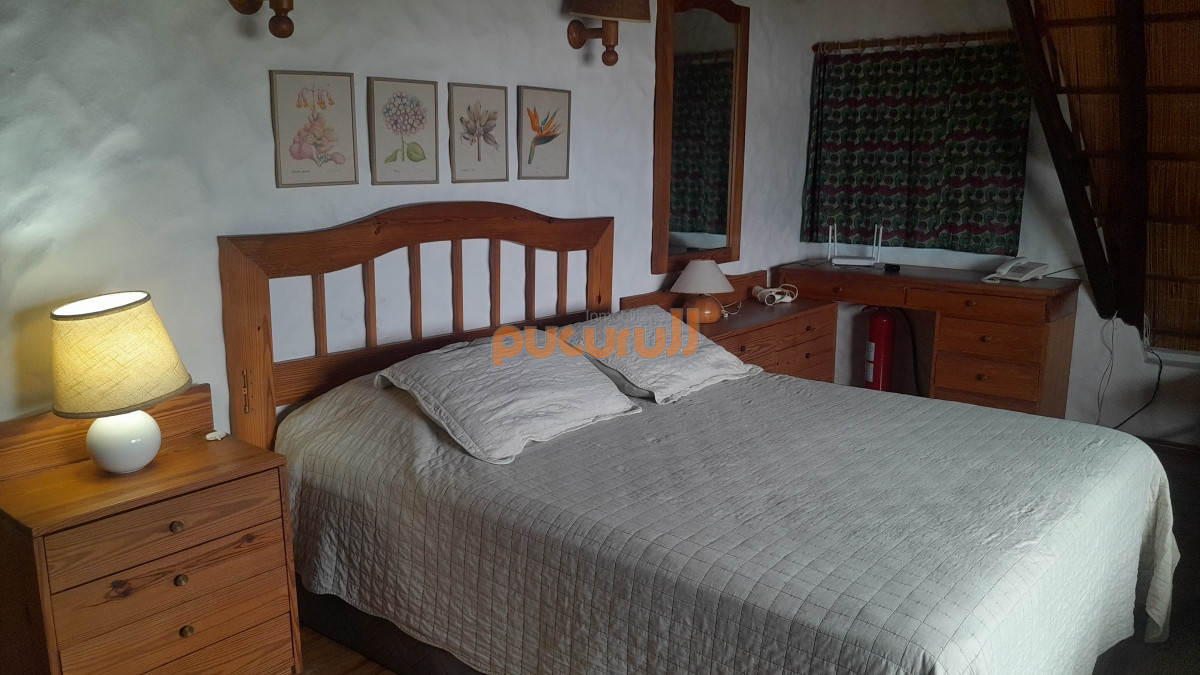 Casa ID.1862 - Directamente sobre la Laguna del sauce