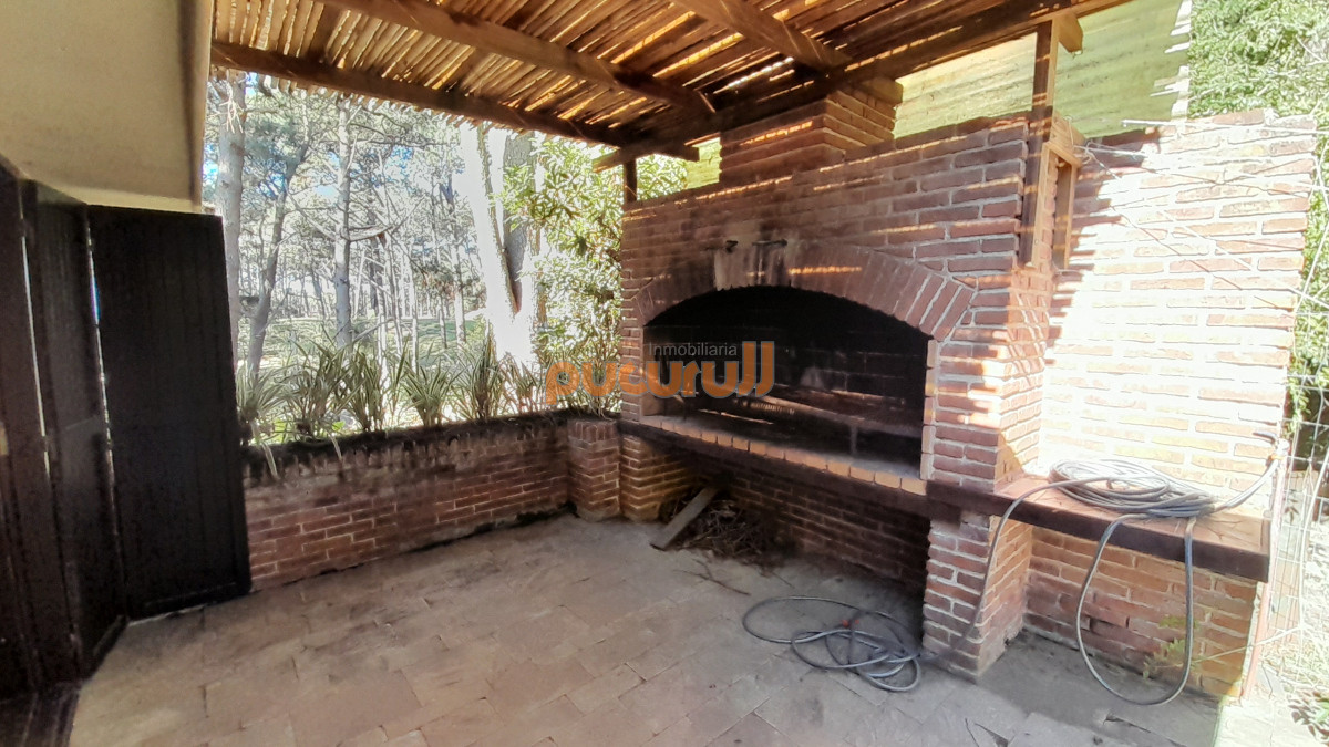 Casa ID.2204 - Excelente ubicación y entorno!