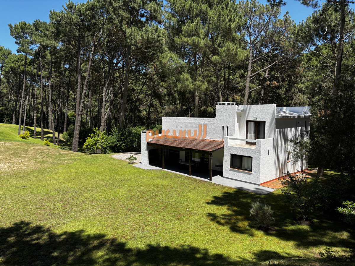 Casa ID.1968 - Casa Club del Lago