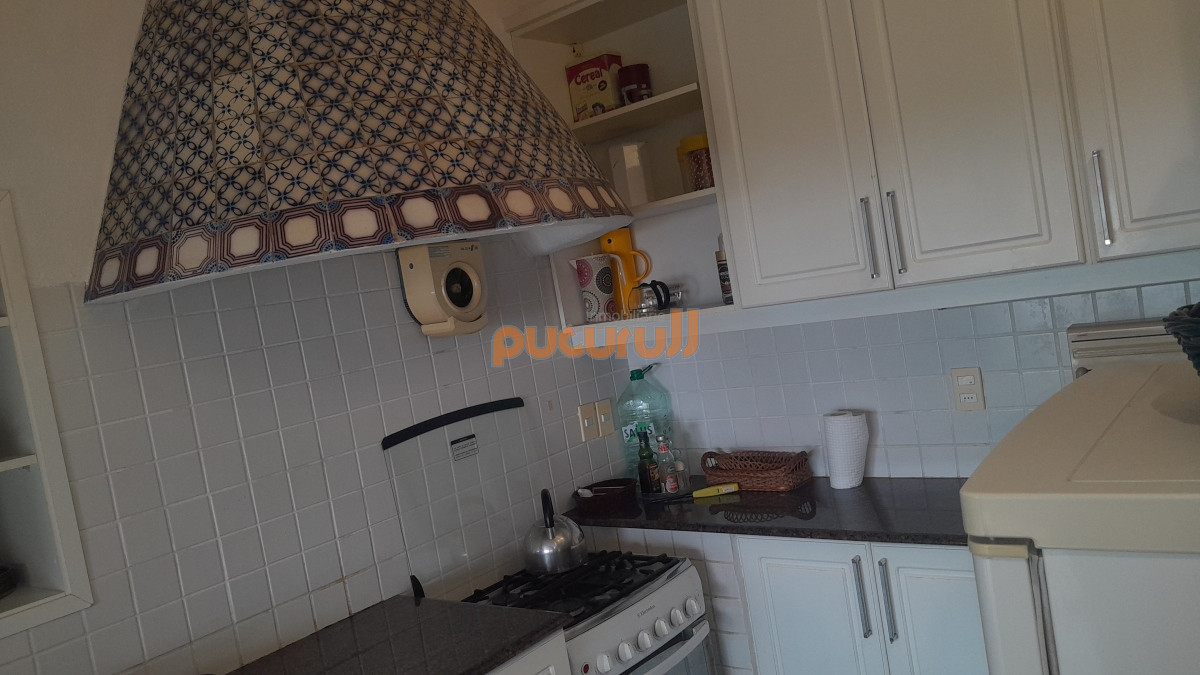 Casa ID.1862 - Directamente sobre la Laguna del sauce