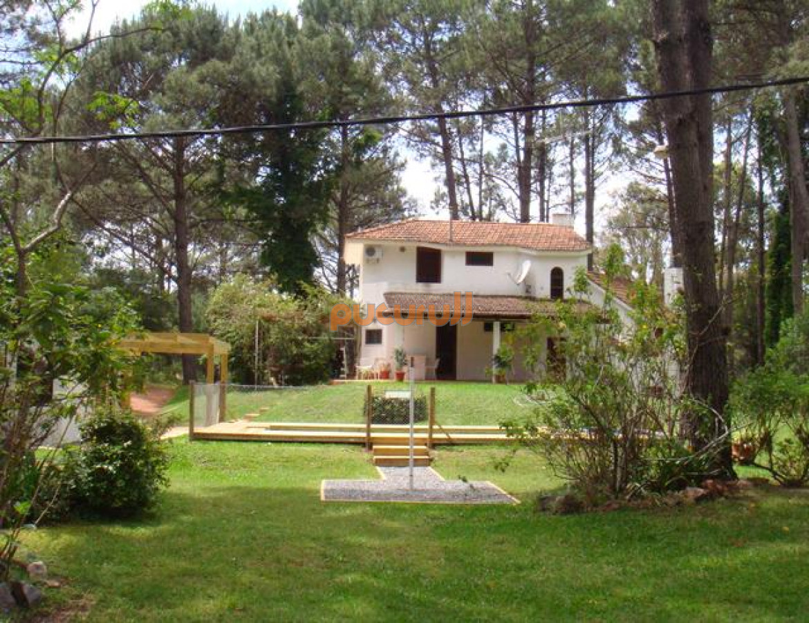 Casa ID.1879 - Casa en Punta Ballena, Portezuelo Bosque