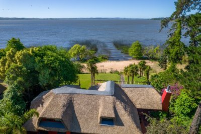 Casa en Punta Ballena, Laguna del Sauce