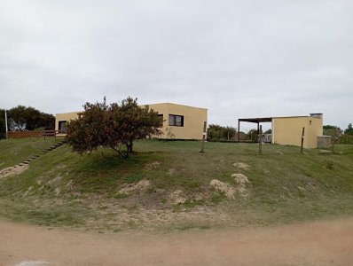 Casa en Punta Ballena, Club del Lago