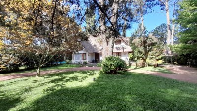 Casa en Punta Ballena, Portezuelo Bosque