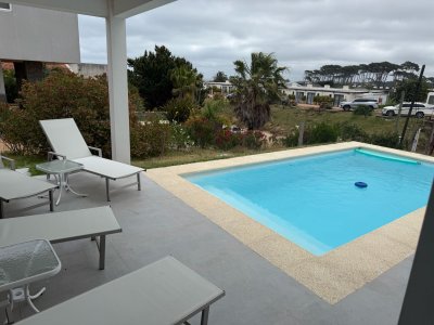 A pasos de la playa!!! 