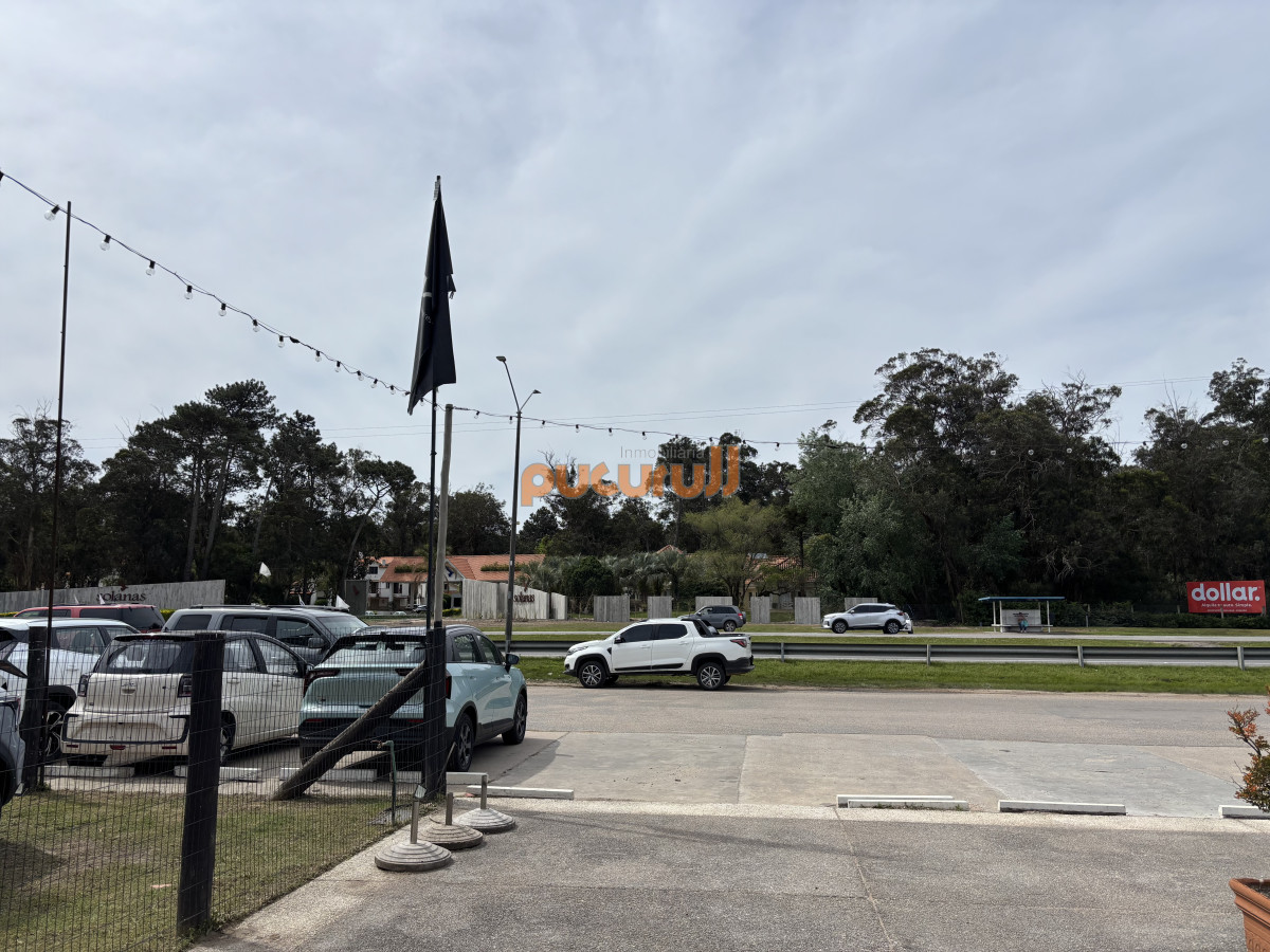 Local Comercial ID.2345 - Local en Punta Ballena, Solanas