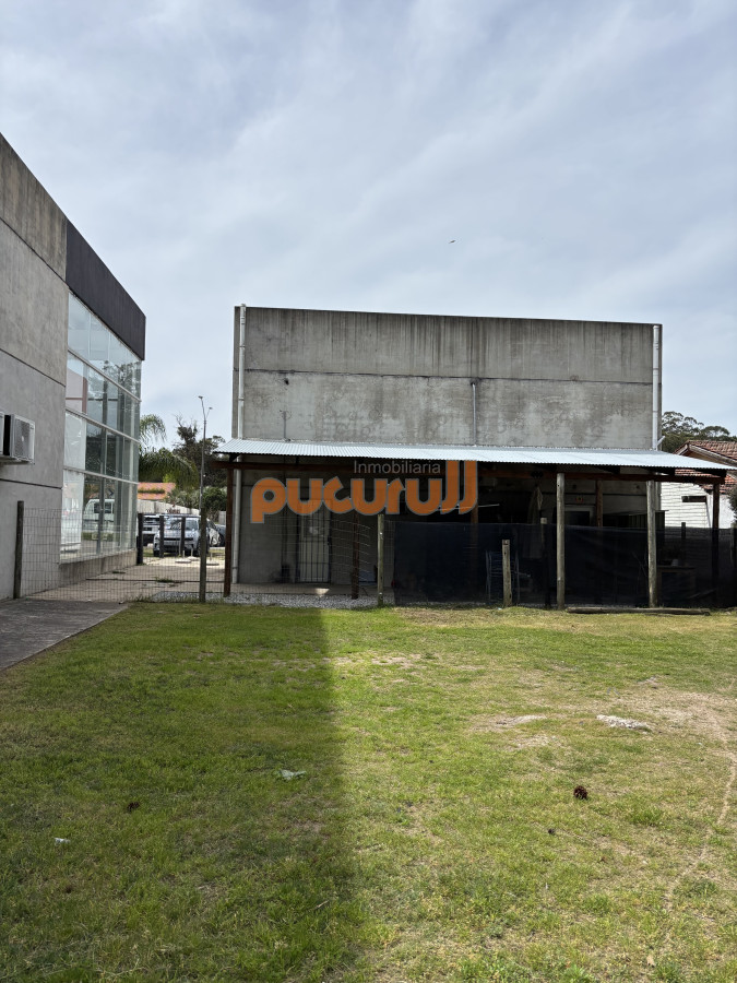 Local Comercial ID.2345 - Local en Punta Ballena, Solanas