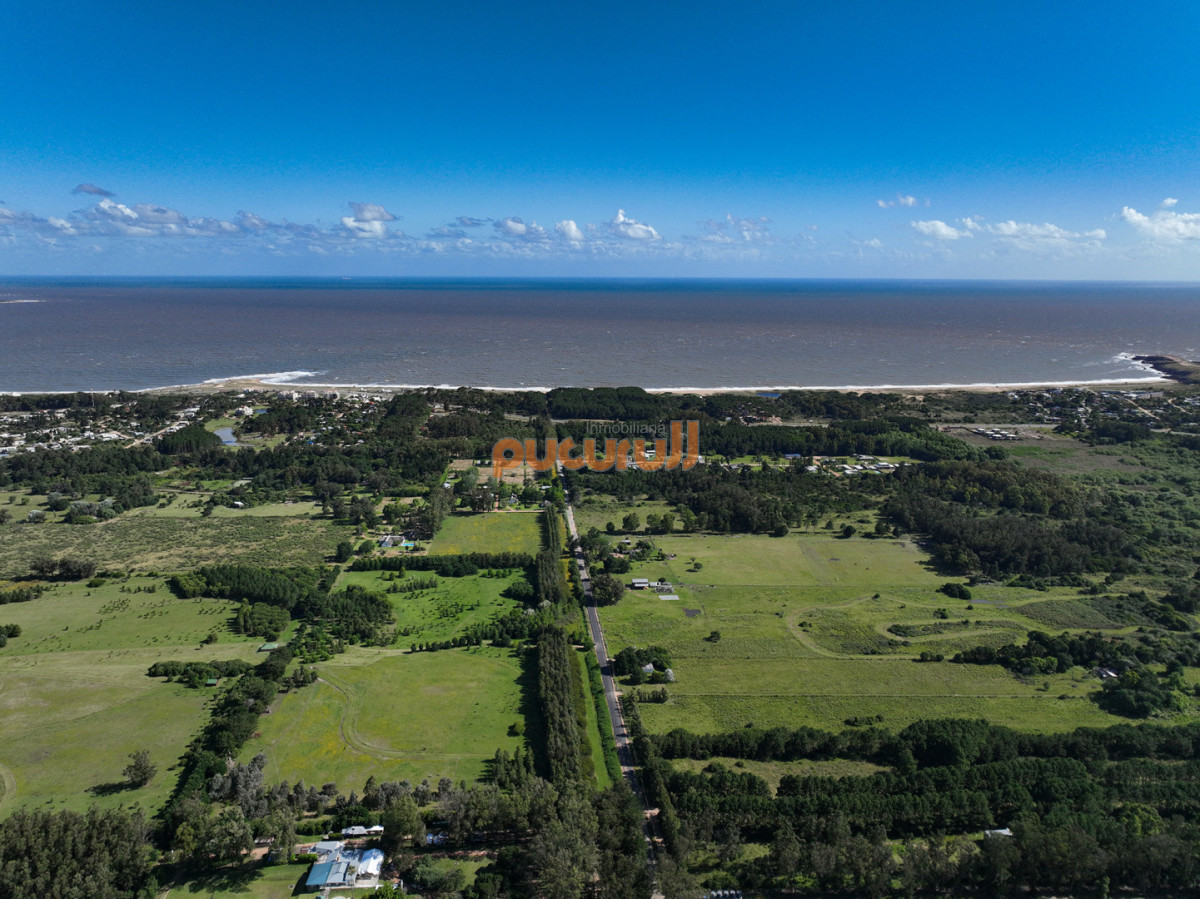 Terreno ID.2547 - La Martina: barrio privado.
