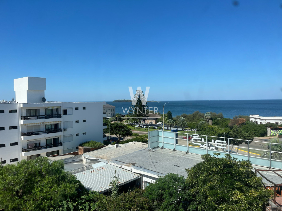 Apartamento en venta amparado por la Ley de Vivienda Promovida, a  pasos del mar - 2 dormitorios y medio - WNT5547A