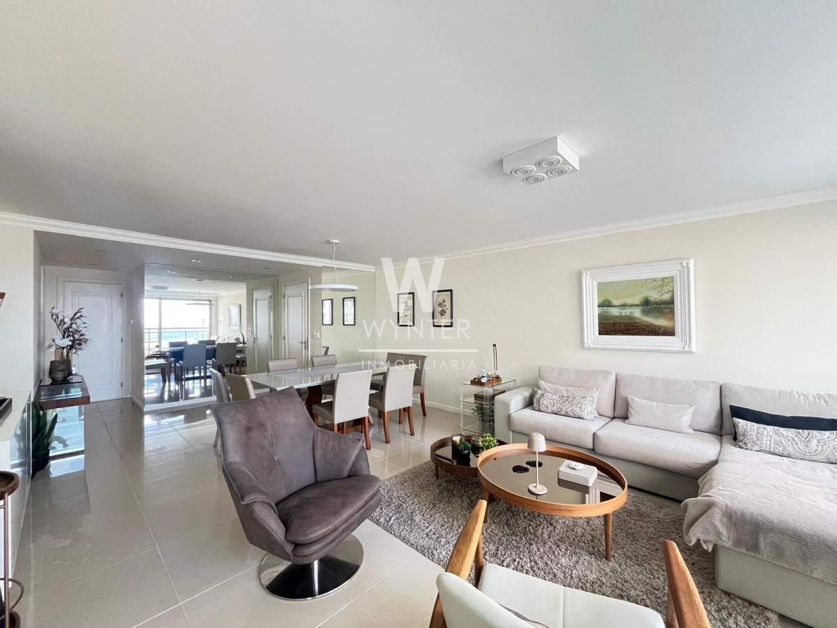 Apartamento en venta con garage - 3 suites  - WNT99A