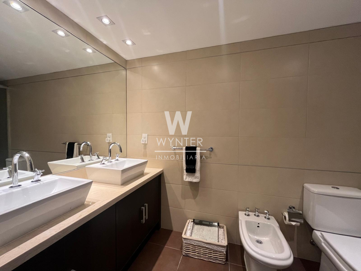 Apartamento ID.99 - Apartamento en venta con garage - 3 suites 