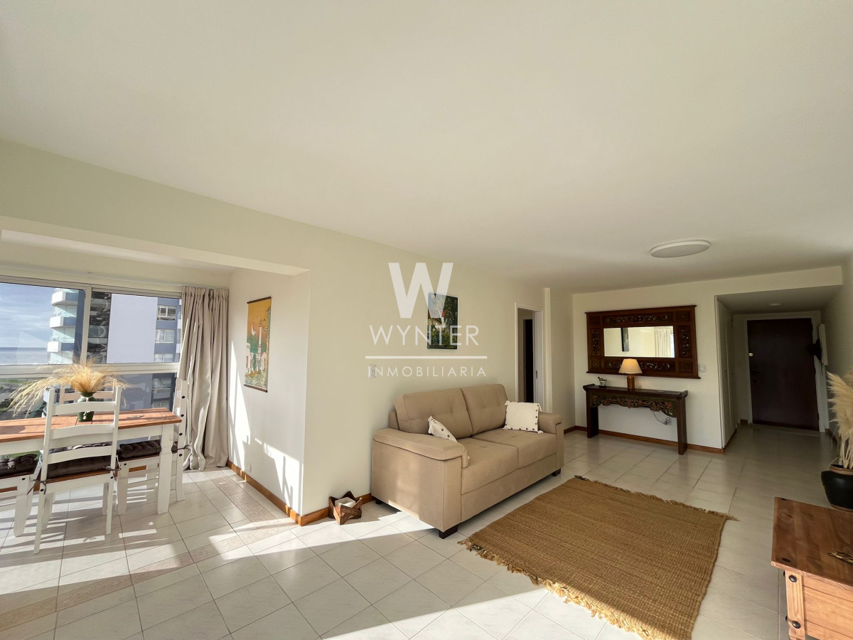 Apartamento ID.4111 - Apartamento en venta próximo al Hotel Enjoy y del mar - 2 dormitorios y medio 