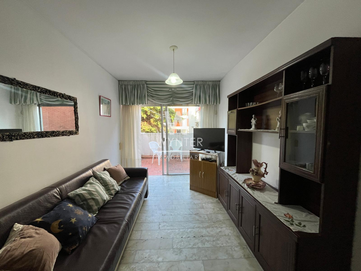 Apartamento ID.86 - Apartamento en venta de 2 dormitorios a pasos de Av. Gorlero