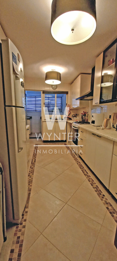 Apartamento ID.6158 - Apartamento en venta. Edificio Porto Scala frente al Puerto