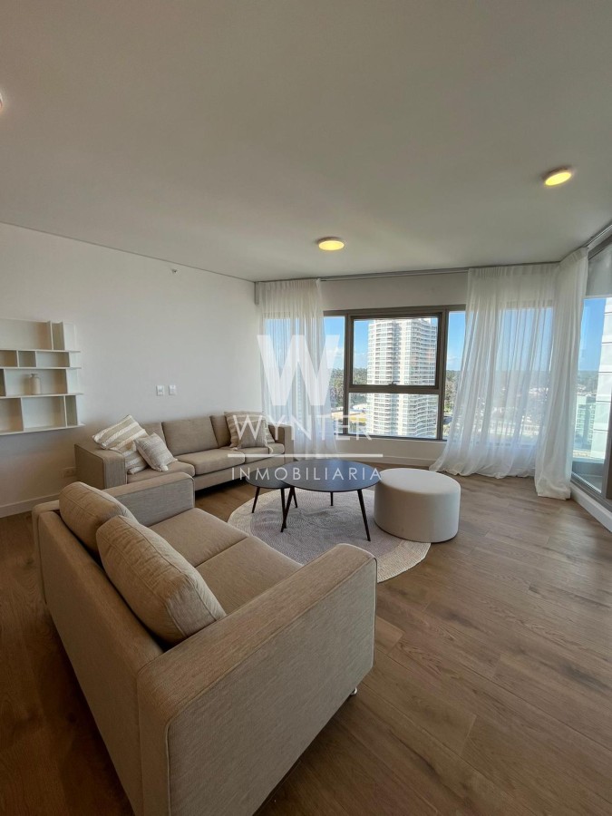 Apartamento ID.4395 - Trump Tower - piso alto - 2 suites