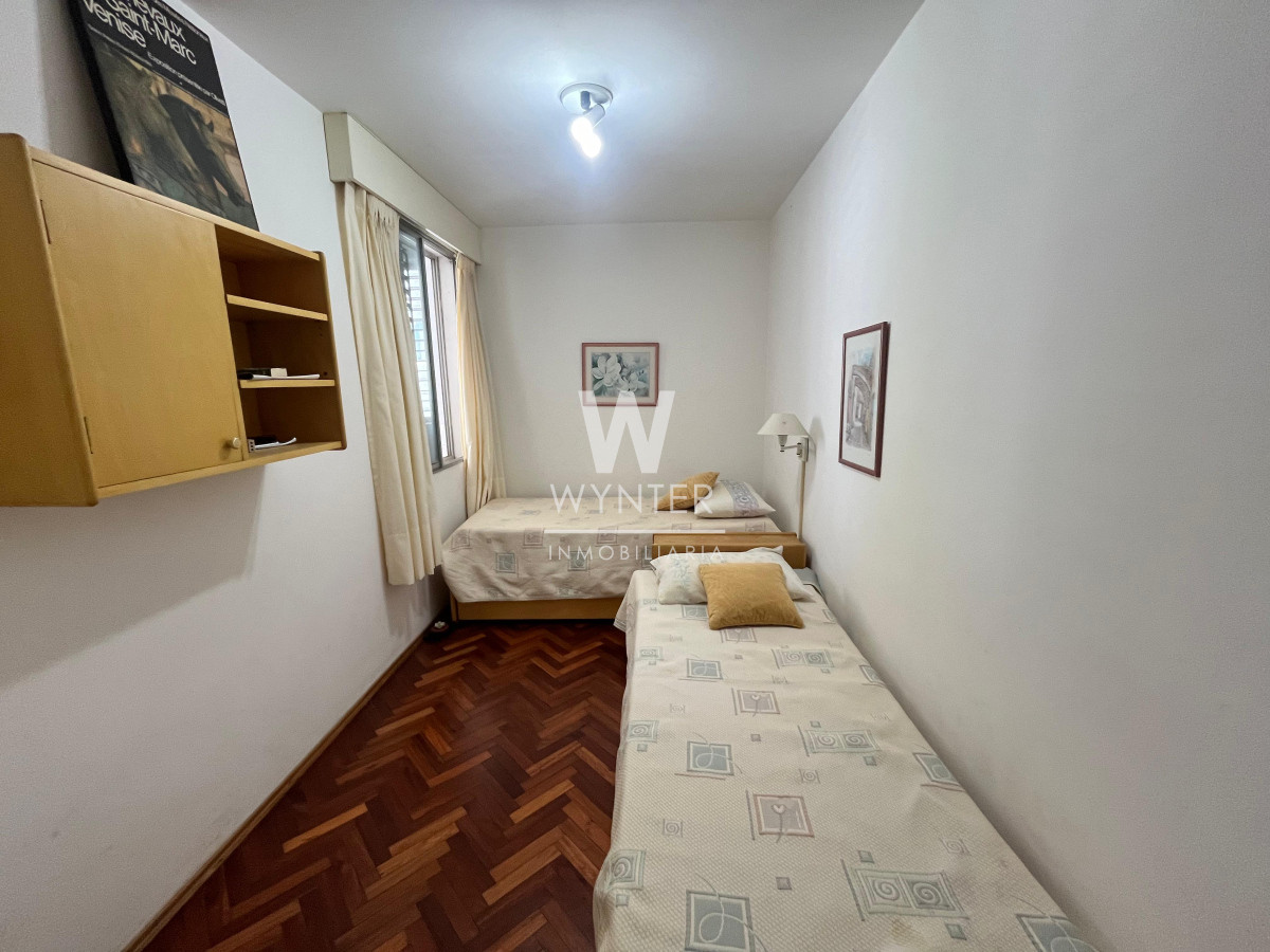 Apartamento ID.963 - A pasos del puerto, 2 y dependencia