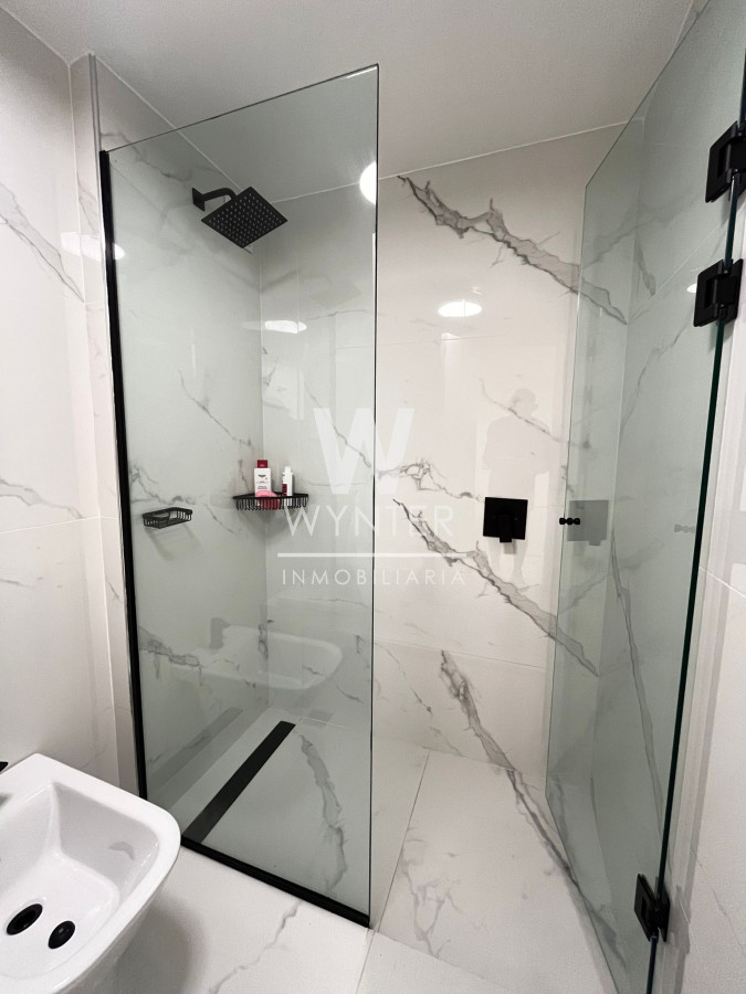 Apartamento ID.3602 - Alquiler temporal edificio Fragata Playa Mansa - 3 dormitorios
