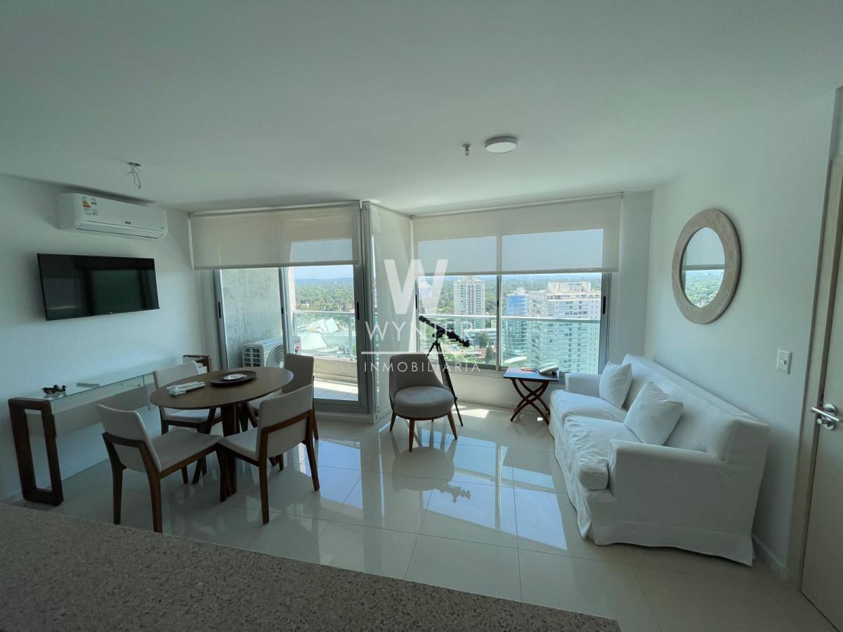 Apartamento ID.5387 - Apartamento en alquiler anual, Roosevelt!!!
