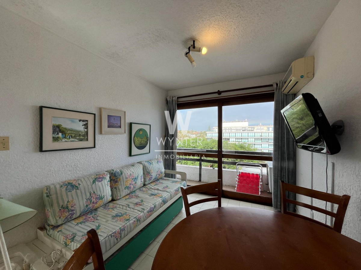 Apartamento ID.969 - Primera fila con vista lateral al mar - 1 Dormitorio