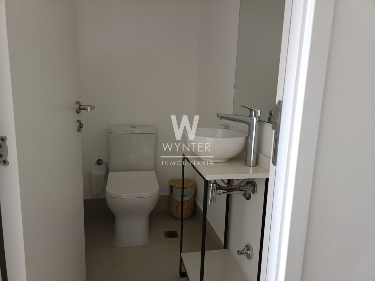 Apartamento ID.6396 - APARTAMENTO EN ALQUILER, 3 DORMITORIOS, PUNTA CARRETAS. 