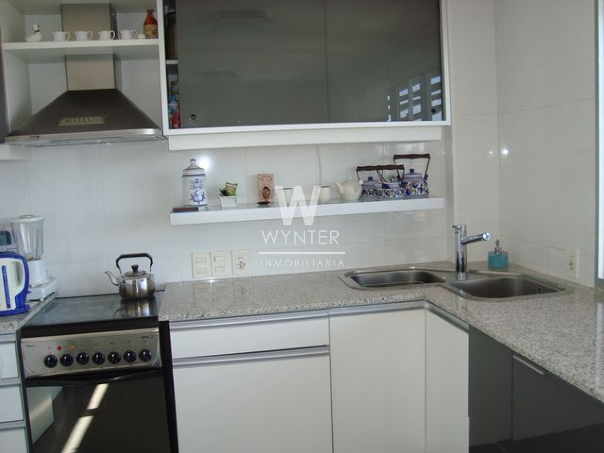 Apartamento ID.246 - Apartamento en alquiler temporal con muy linda Vista!!!