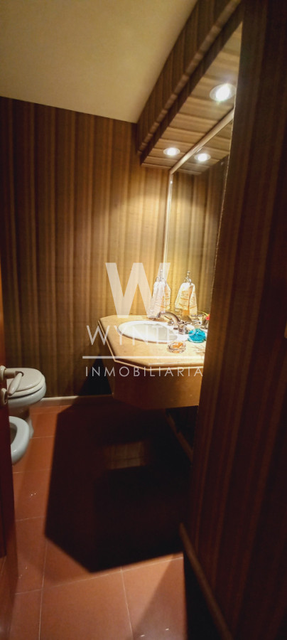 Apartamento ID.6158 - Apartamento en venta. Edificio Porto Scala frente al Puerto