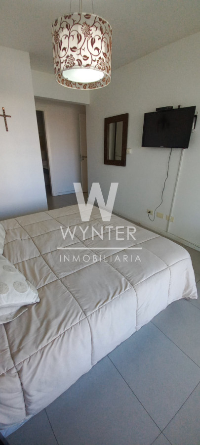 Apartamento ID.6042 - Torre Manhattan - Próximo Playa Brava y Mansa - 2 dormitorios