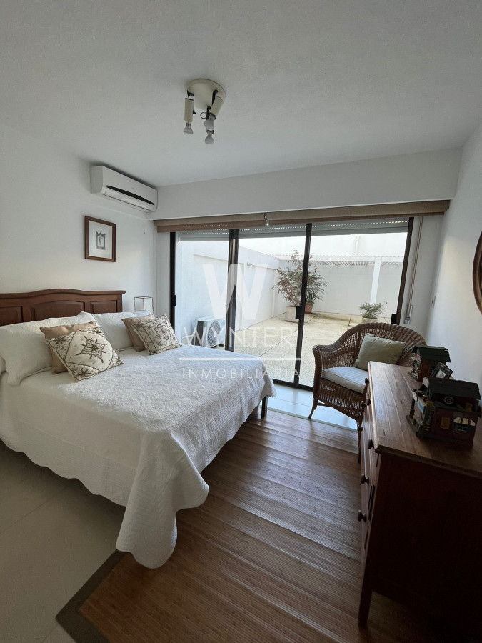 Apartamento ID.3060 - Primera fila sobre la mansa - 3 suites más den.