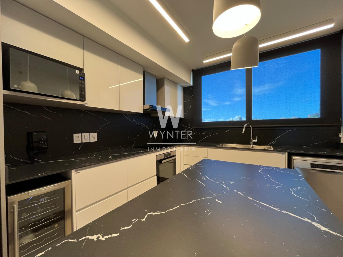 Apartamento ID.5588 - Apartamento en venta en Venetian - esquinero - 4 suites o 3 y dep. de servicio