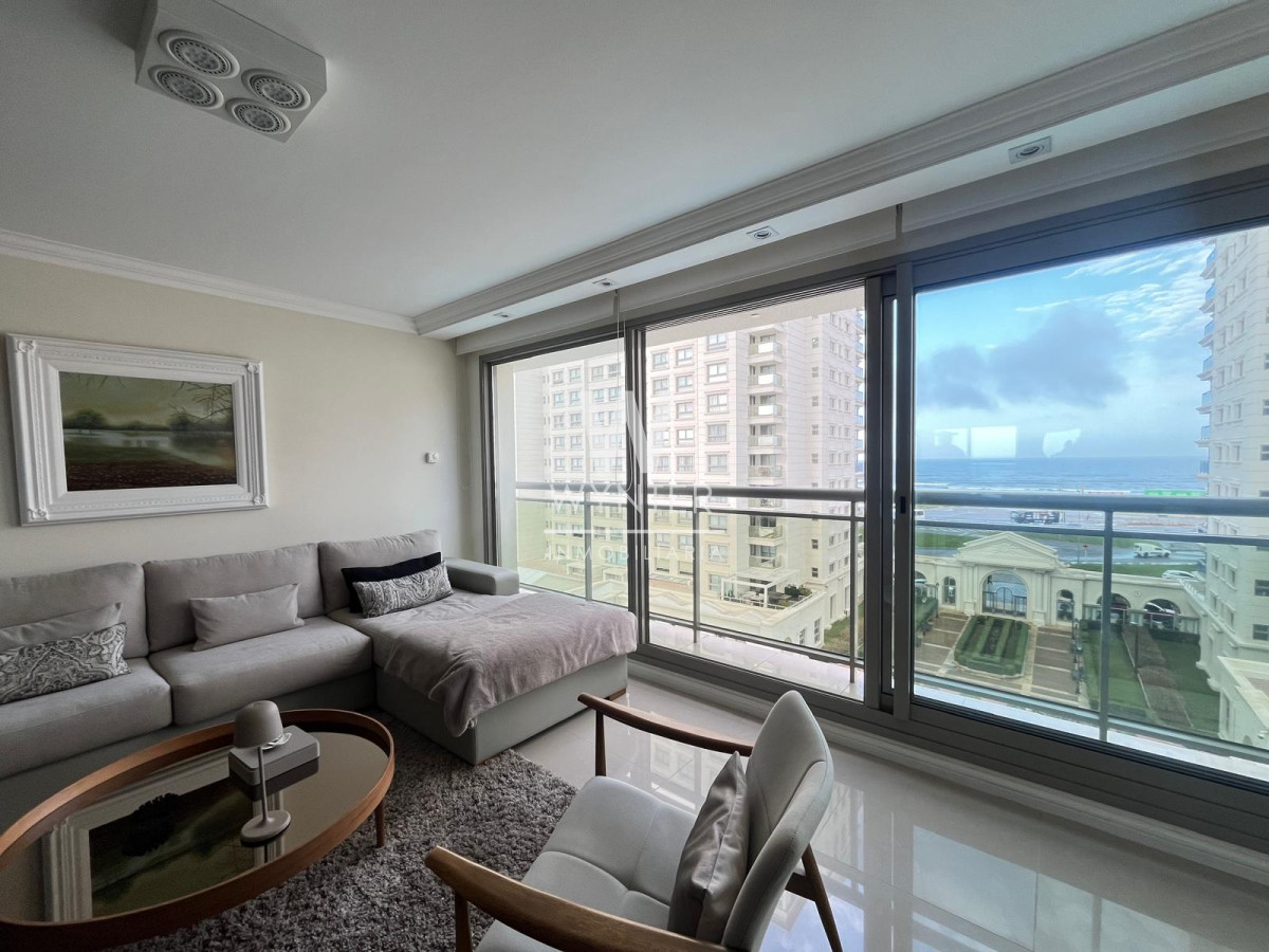 Apartamento ID.99 - Apartamento en venta con garage - 3 suites 